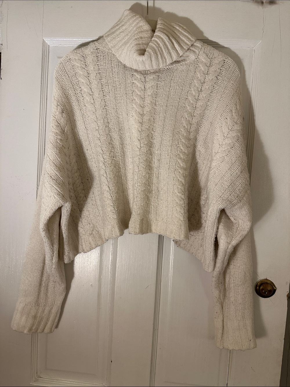 Cozy Cropped Cable Knit Turtleneck Sweater - White